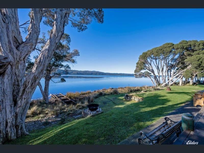 Salt Box Hideaway Apartamento Strahan Exterior foto